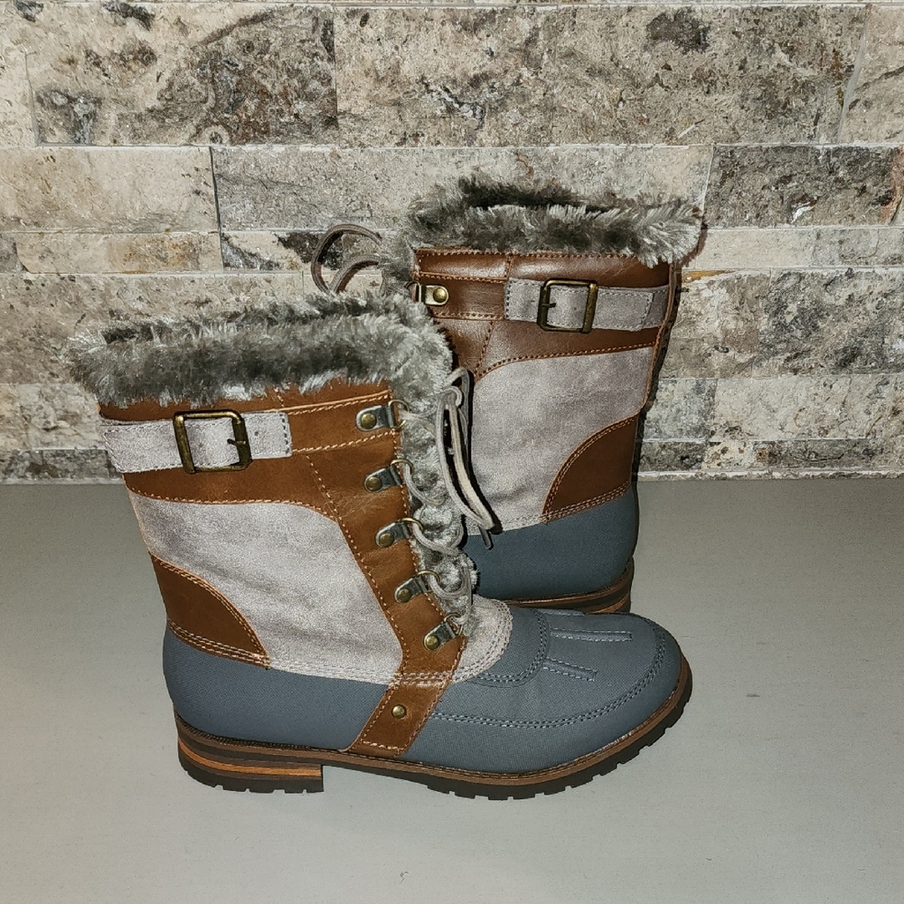Rock & Candy Stylish Women's Fur-Lined Boots - Gray and Brown